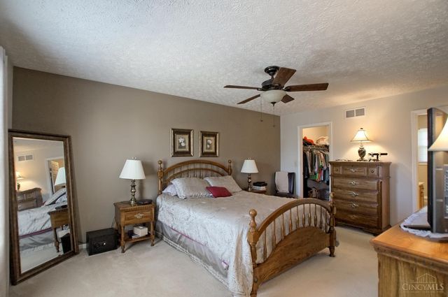2028 Crest Road, Forest Park, OH 45240