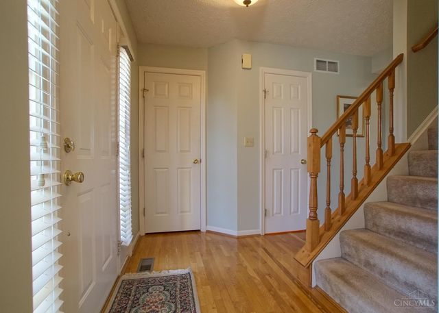 2028 Crest Road, Forest Park, OH 45240