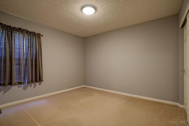 2028 Crest Road, Forest Park, OH 45240