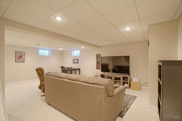2028 Crest Road, Forest Park, OH 45240