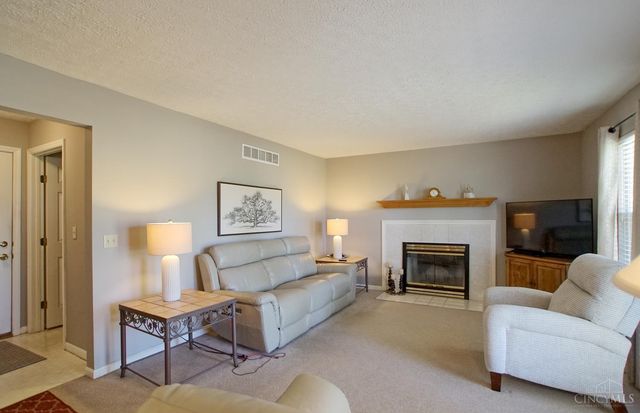 2028 Crest Road, Forest Park, OH 45240