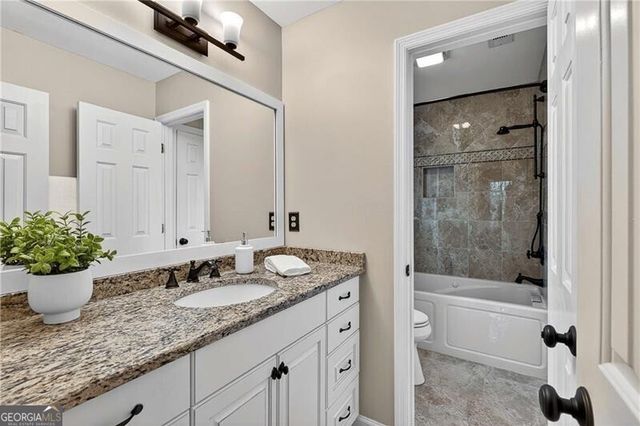 475 Wexford Hollow Run, Roswell, GA 30075