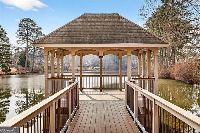 475 Wexford Hollow Run, Roswell, GA 30075