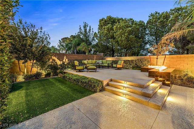 102 San Martino Place, Henderson, NV 89011