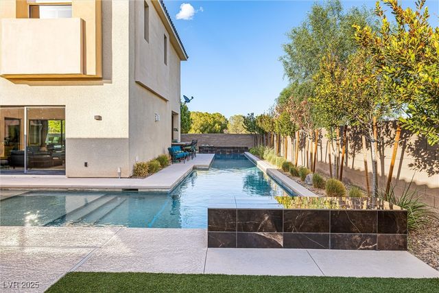 102 San Martino Place, Henderson, NV 89011