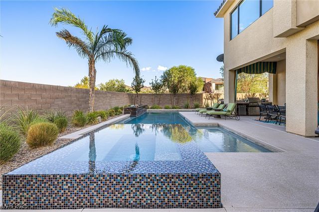 102 San Martino Place, Henderson, NV 89011