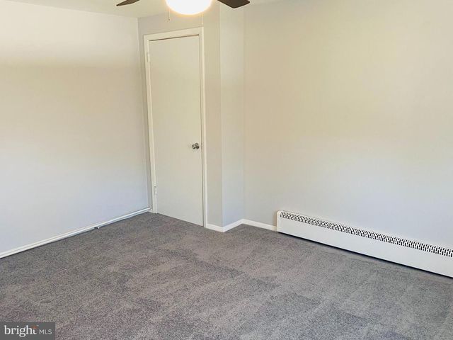 240 W 7TH AVE, Conshohocken, PA 19428
