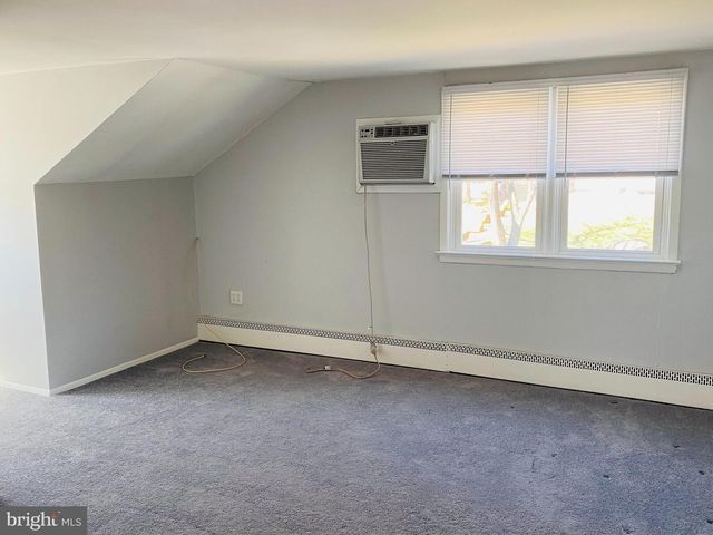 240 W 7TH AVE, Conshohocken, PA 19428