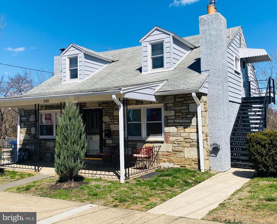 240 W 7TH AVE, Conshohocken, PA 19428