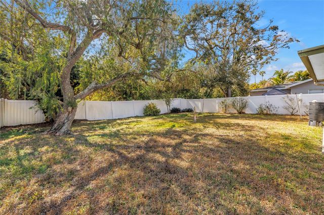 601 6TH AVENUE SE, Largo, FL 33771