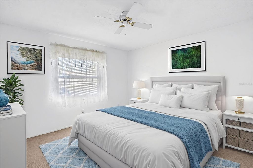 Image 7 of property listing at 601 6TH AVENUE SE, Largo, FL 33771