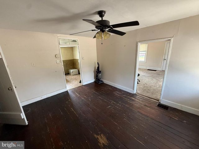 352 S WOOD ST, Middletown, PA 17057