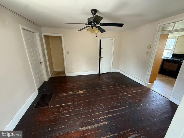 352 S WOOD ST, Middletown, PA 17057