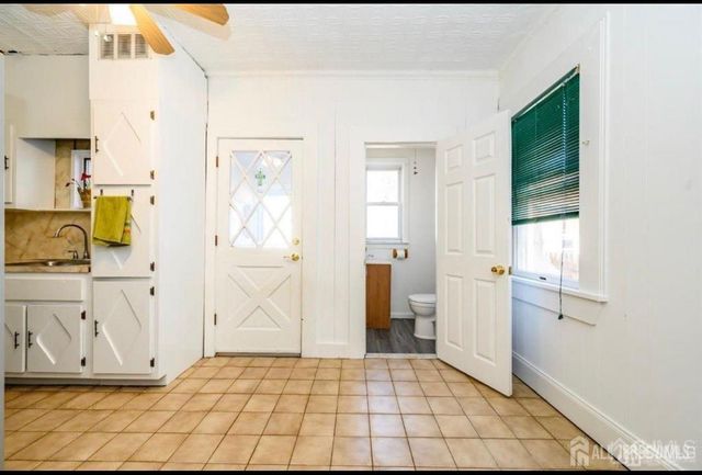 271 Woodbridge Avenue, Woodbridge Proper, NJ 07095