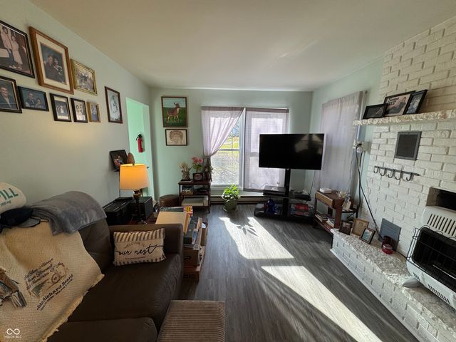 2324 E 200 N, Rushville, IN 46173