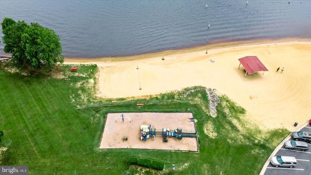 246 TRANQUILITY DR, Ruther Glen, VA 22546
