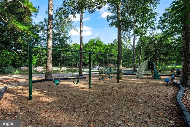 246 TRANQUILITY DR, Ruther Glen, VA 22546