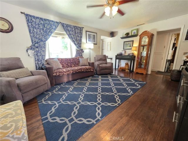 14334 Tiara Street, Van Nuys, CA 91401