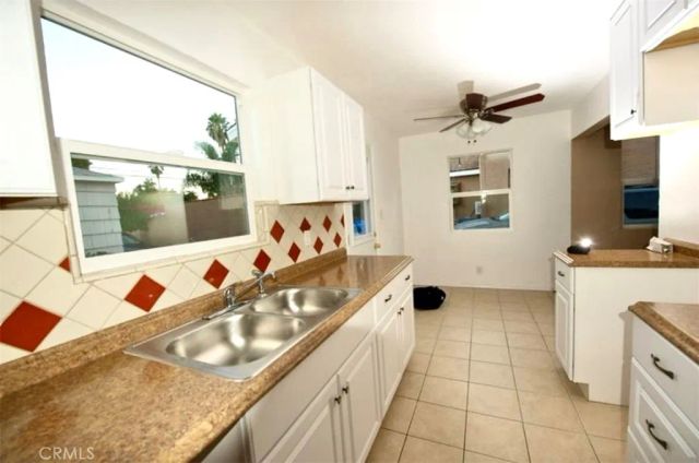 14334 Tiara Street, Van Nuys, CA 91401