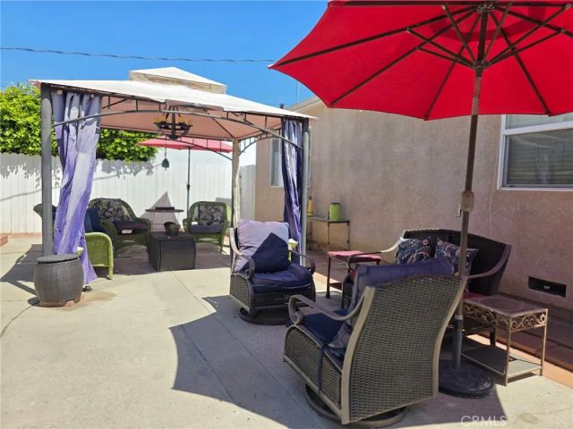 14334 Tiara Street, Van Nuys, CA 91401