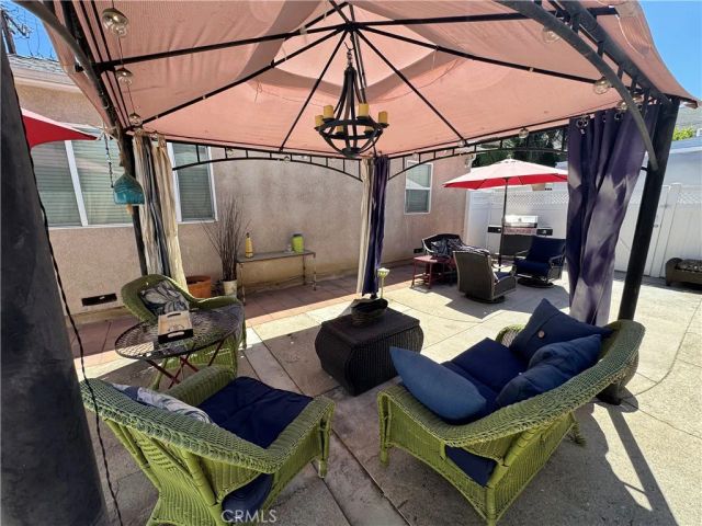 14334 Tiara Street, Van Nuys, CA 91401