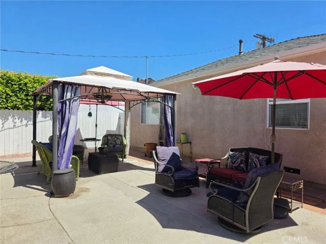 14334 Tiara Street, Van Nuys, CA 91401