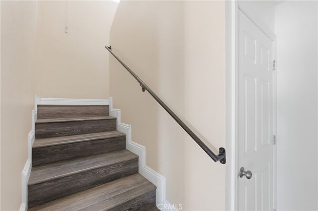 5017 Halldale Avenue 2, Los Angeles, CA 90062