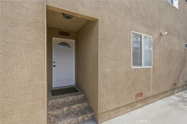 5017 Halldale Avenue 2, Los Angeles, CA 90062