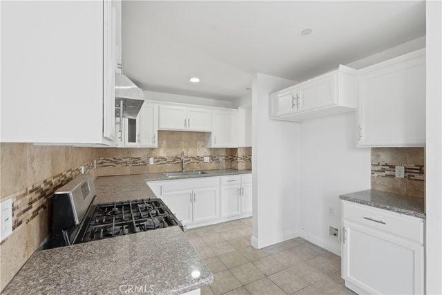 5017 Halldale Avenue 2, Los Angeles, CA 90062