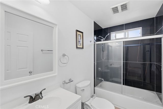 5017 Halldale Avenue 2, Los Angeles, CA 90062