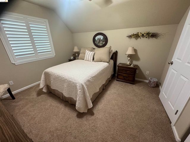 21185 Crystal Falls Dr, Sonora, CA 95370