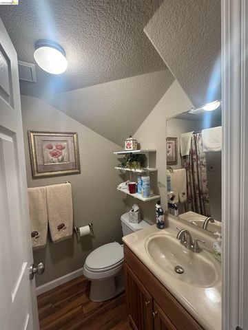 21185 Crystal Falls Dr, Sonora, CA 95370