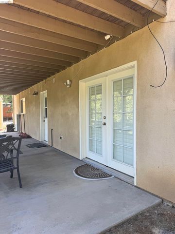 21185 Crystal Falls Dr, Sonora, CA 95370