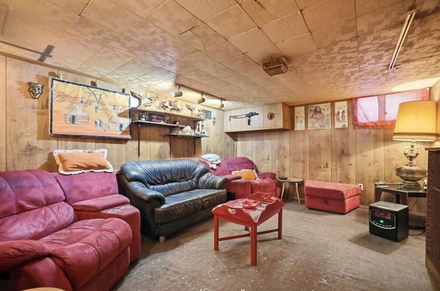 1571 Wilson Avenue, Columbus, OH 43207