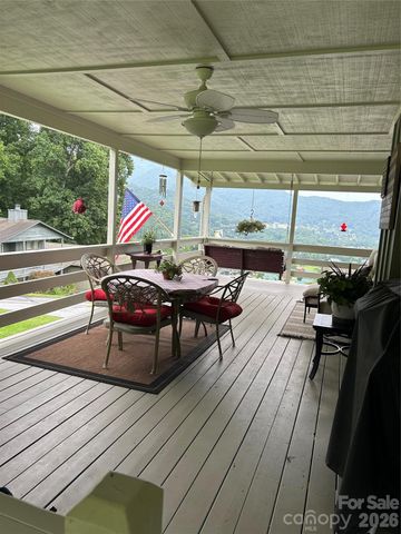 10 Onyx Lane, Maggie Valley, NC 28751