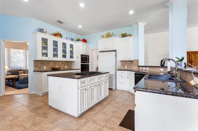 2885 Smokey Lake Lane, League City, TX 77539