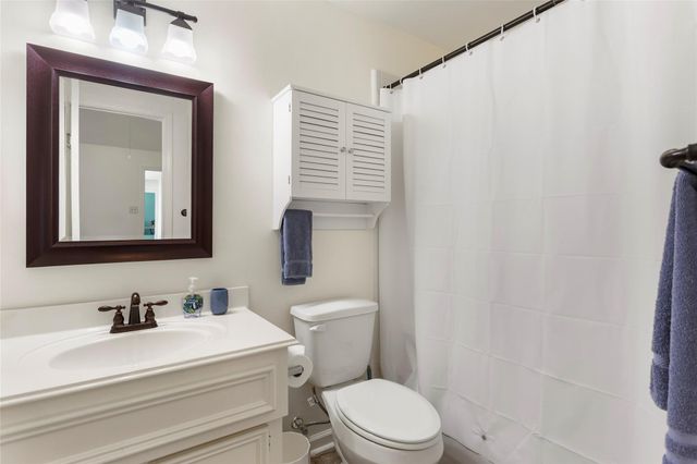 2885 Smokey Lake Lane, League City, TX 77539