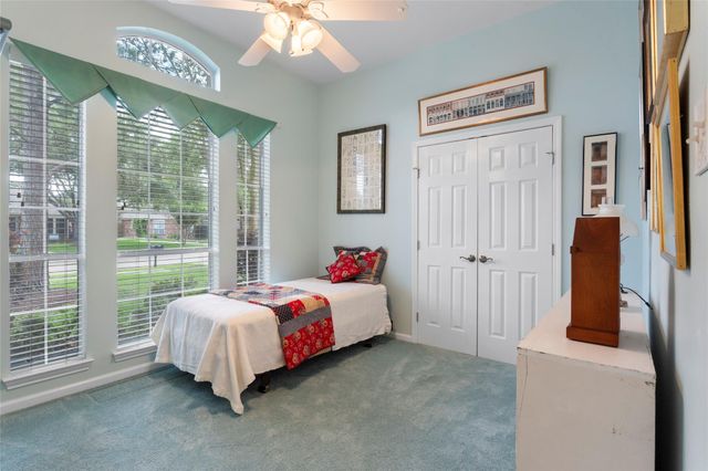 2885 Smokey Lake Lane, League City, TX 77539