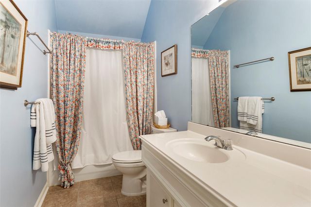 2885 Smokey Lake Lane, League City, TX 77539