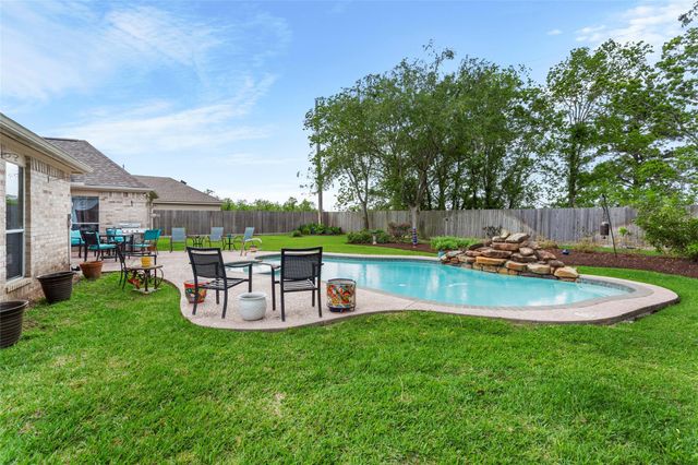 2885 Smokey Lake Lane, League City, TX 77539