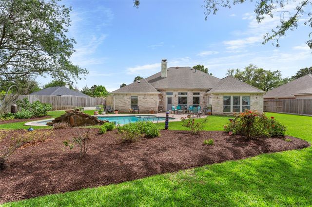 2885 Smokey Lake Lane, League City, TX 77539