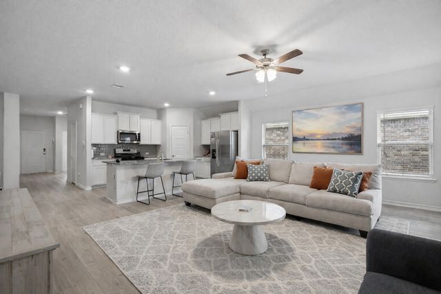 10104 Sunnyview Lane, Aubrey, TX 76227