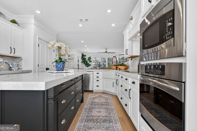 1311 Water Front Road, Greensboro, GA 30642