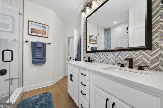 1311 Water Front Road, Greensboro, GA 30642