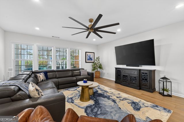 1311 Water Front Road, Greensboro, GA 30642