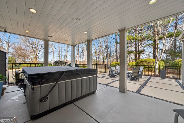 1311 Water Front Road, Greensboro, GA 30642