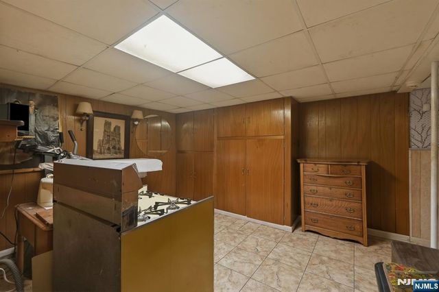 183 Lee Street, Elmwood Park, NJ 07407