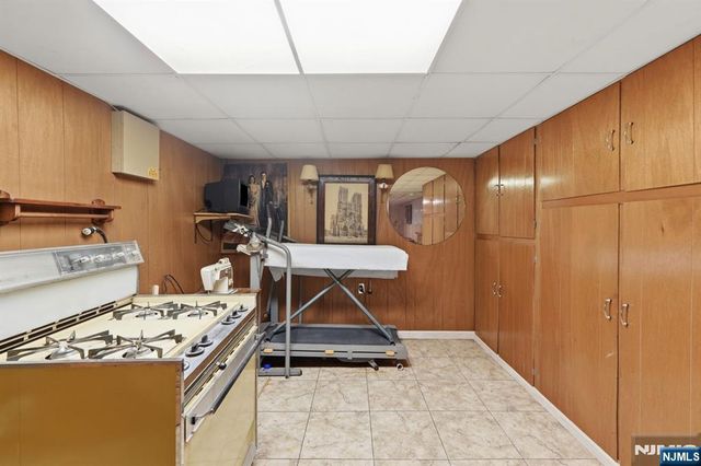 183 Lee Street, Elmwood Park, NJ 07407
