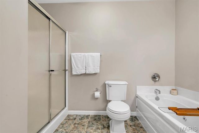 372 Martin Field Court, Villa Ridge, MO 63089