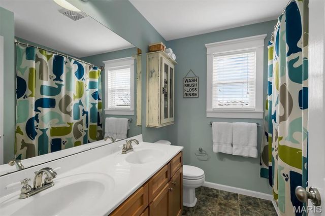 372 Martin Field Court, Villa Ridge, MO 63089